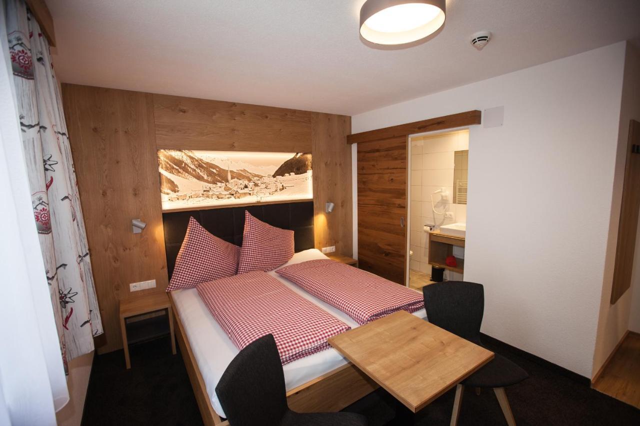 イシュグル Haus Kuechelspitz Bed & Breakfast エクステリア 写真