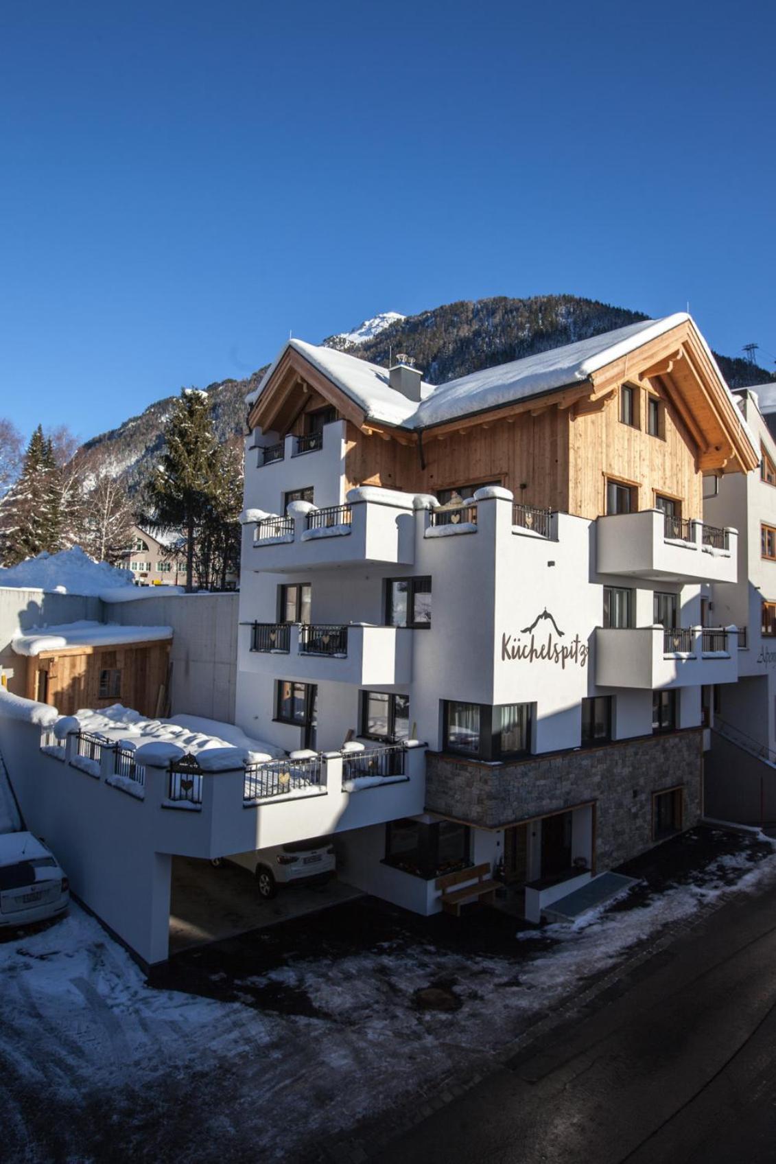 イシュグル Haus Kuechelspitz Bed & Breakfast エクステリア 写真